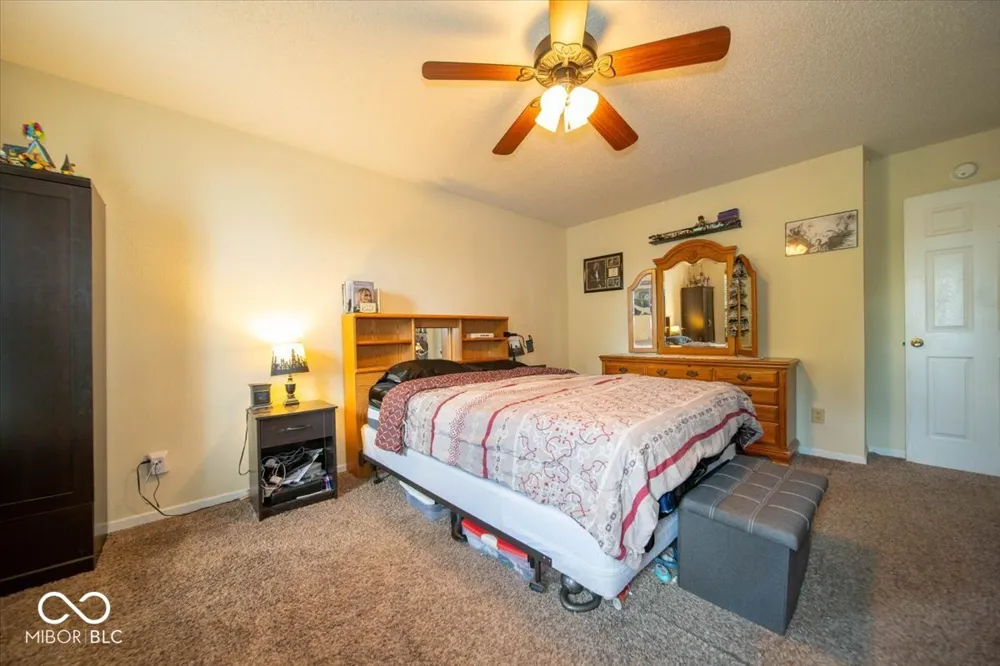 2122 Bridlewood Drive Franklin, IN 46131