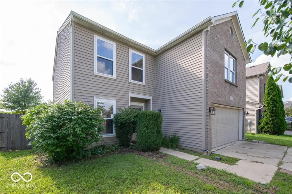 2122 Bridlewood Drive Franklin, IN 46131