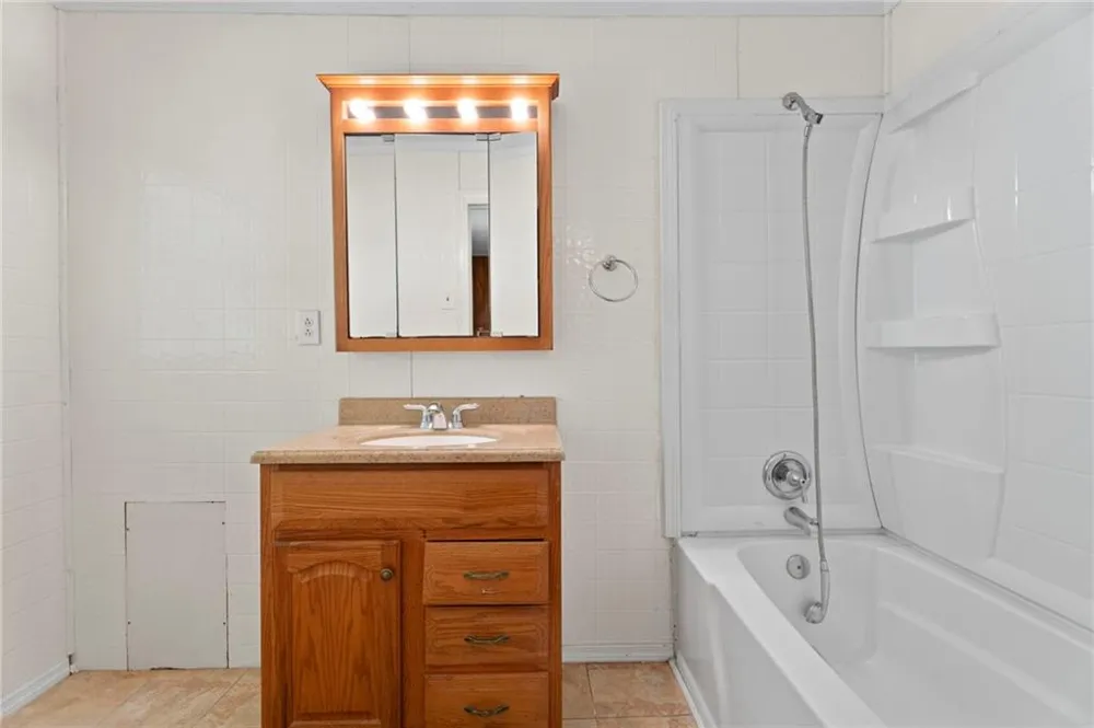 797 Seabolt Road Locust Grove, GA 30248
