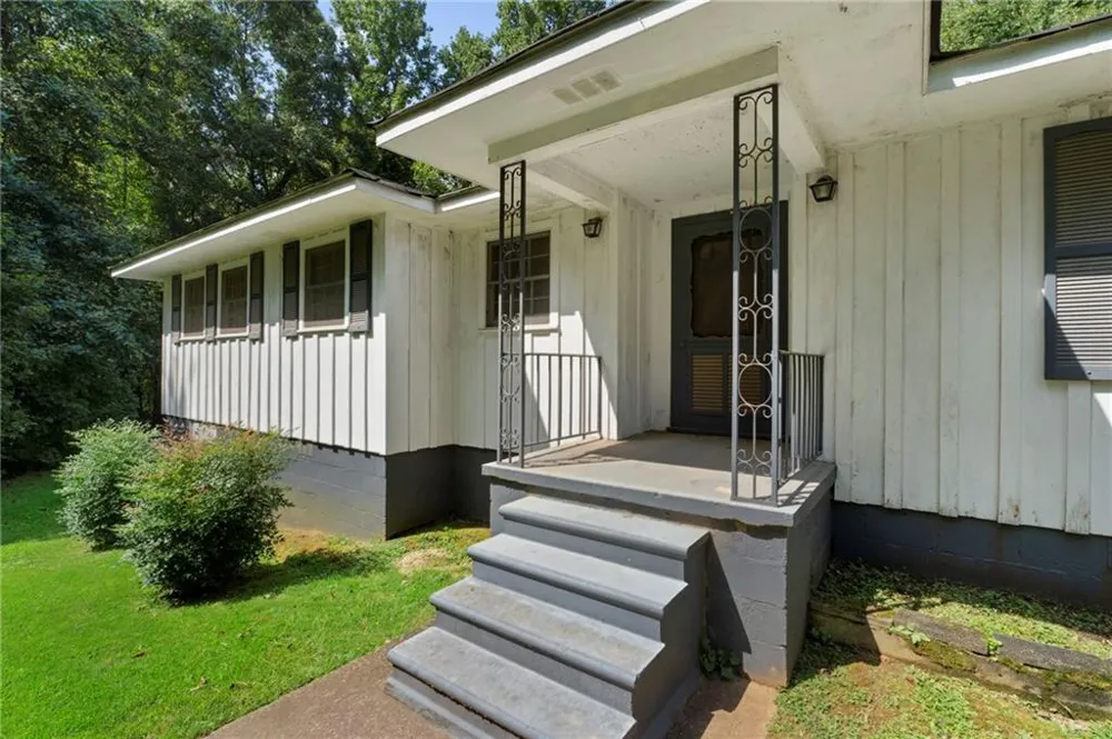 797 Seabolt Road Locust Grove, GA 30248