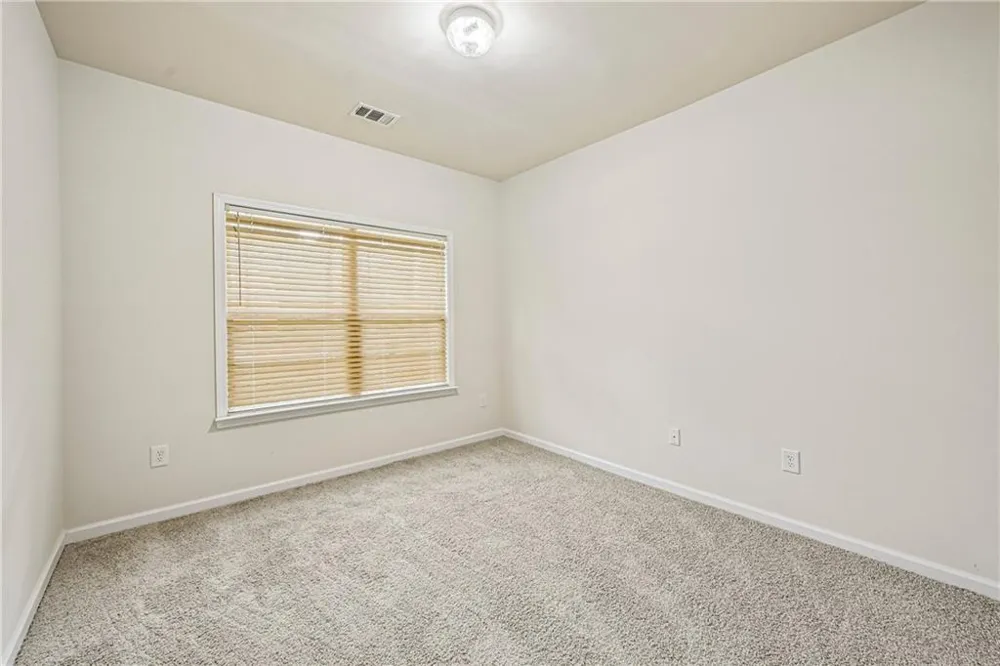 261 Potomac Drive Dallas, GA 30132