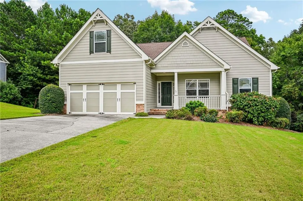 261 Potomac Drive Dallas, GA 30132