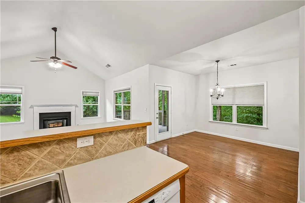 261 Potomac Drive Dallas, GA 30132