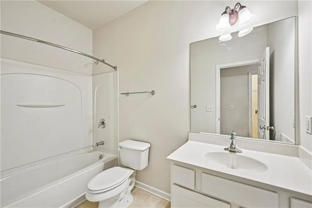 261 Potomac Drive Dallas, GA 30132