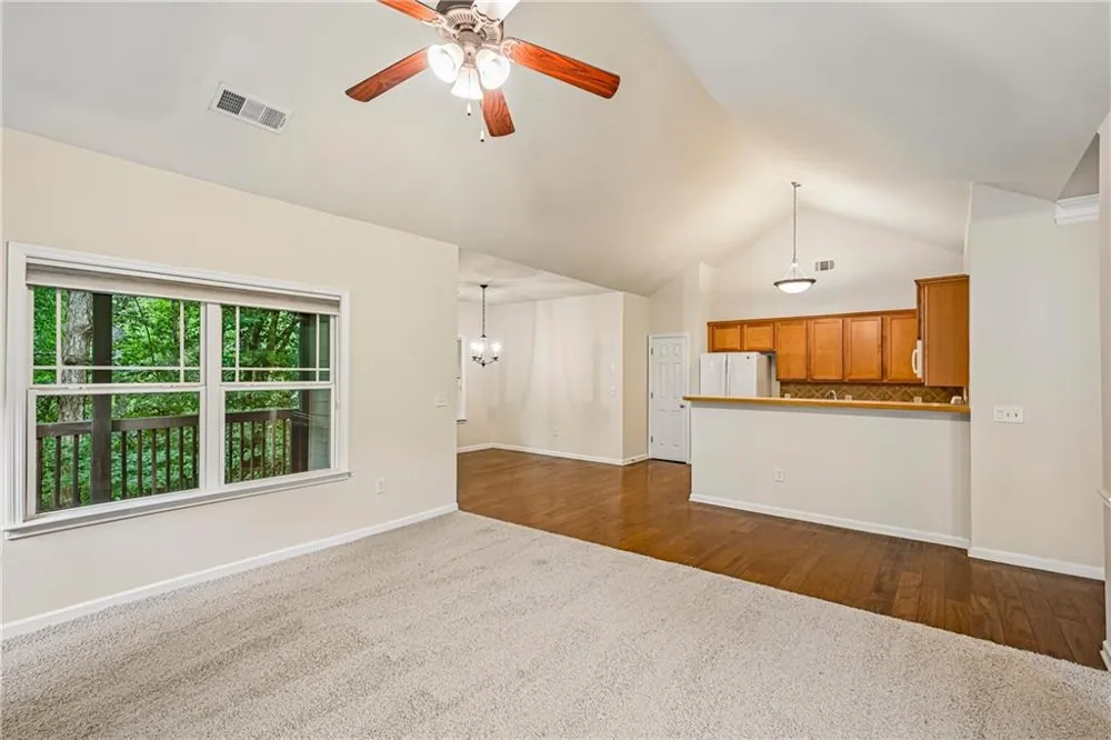 261 Potomac Drive Dallas, GA 30132