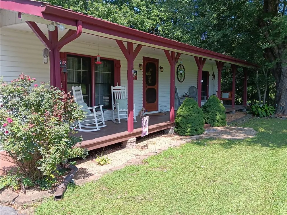 575 Turner Road Cleveland, GA 30528