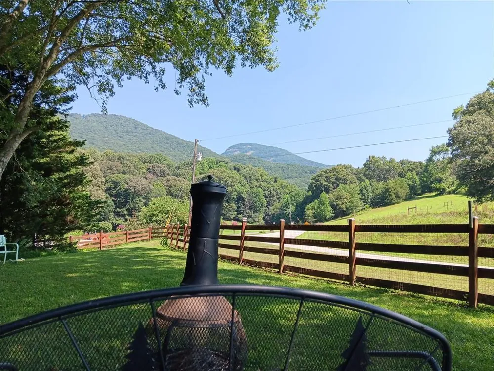 575 Turner Road Cleveland, GA 30528