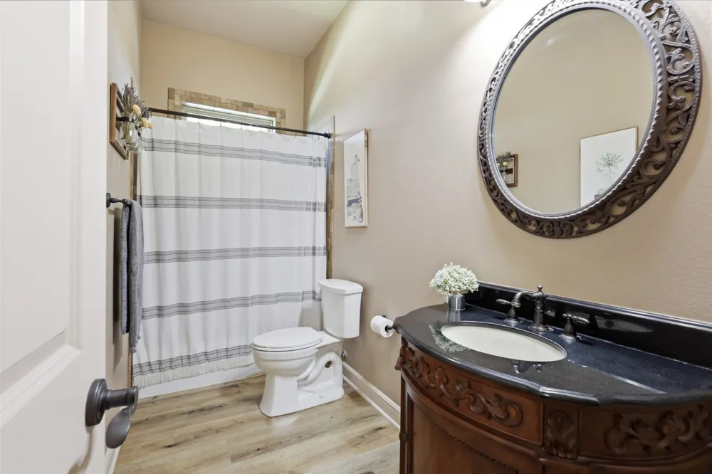 2010 Woodland Hills Lane Weatherford, TX 76087