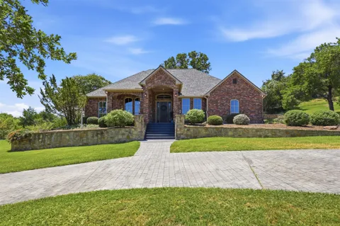 2010 Woodland Hills Lane