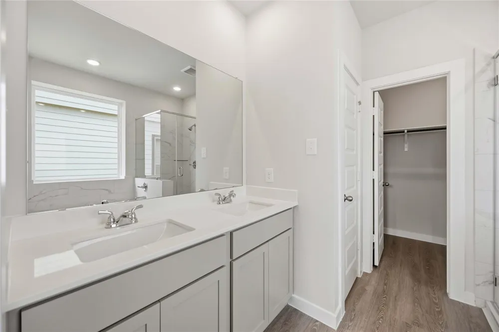 1218 Lilly Lane Bellville, TX 77418