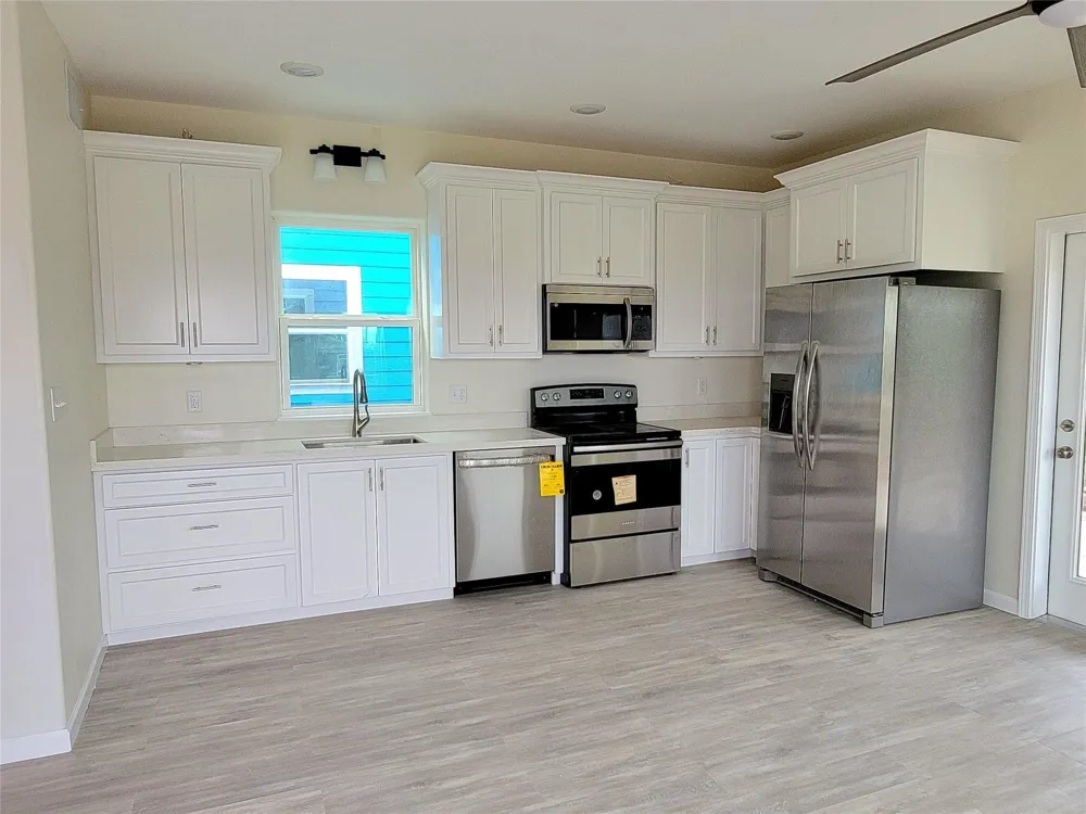 14142 Miramar Drive Galveston, TX 77554