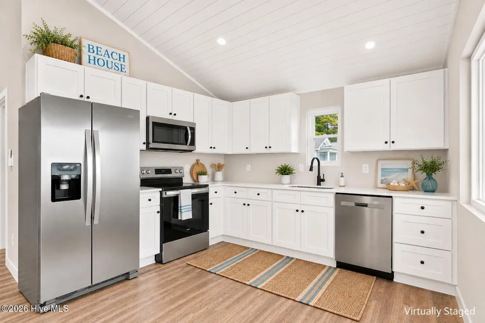 171 Long Pond Loop Swansboro, NC 28584