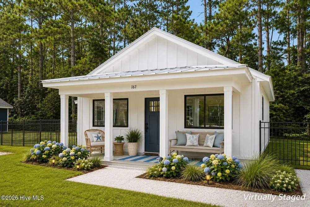 161 Long Pond Loop Swansboro, NC 28584