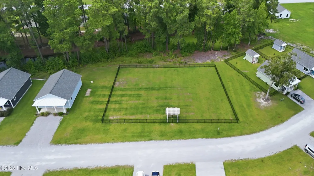 165 Long Pond Loop Swansboro, NC 28584