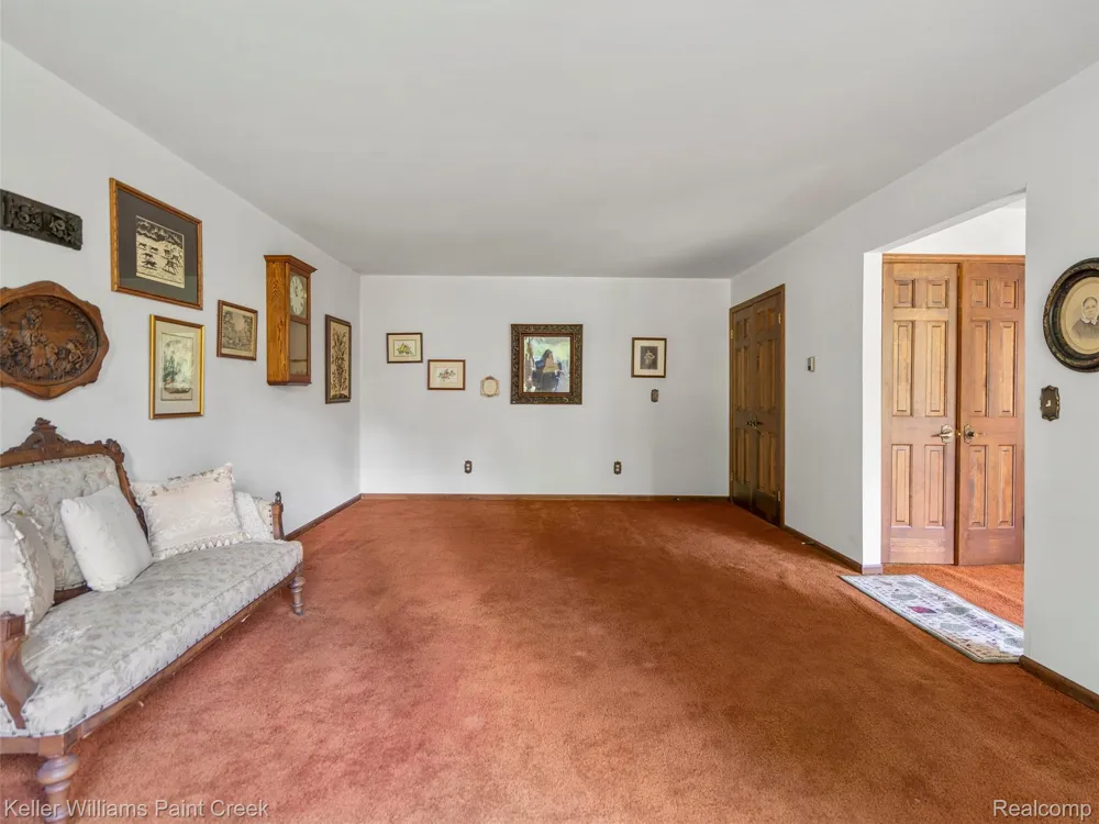 5500 Seymour Lake Road Brandon Charter Township, MI 48371
