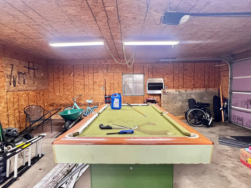 72 Budlong Street Hillsdale City, MI 49242