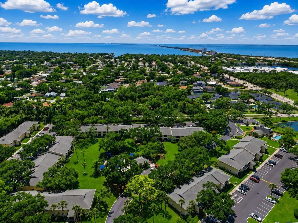3001 58TH AVENUE S #1014 St Petersburg, FL 33712
