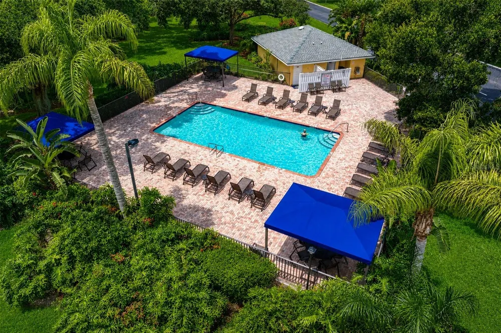 3001 58TH AVENUE S #1014 St Petersburg, FL 33712