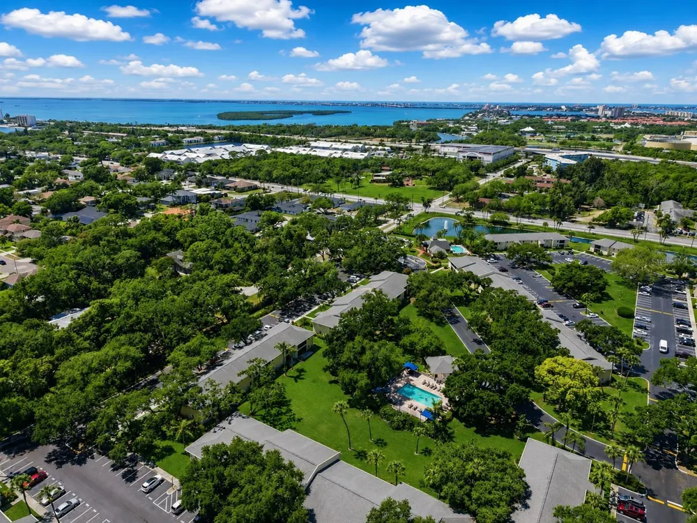 3001 58TH AVENUE S #1014 St Petersburg, FL 33712
