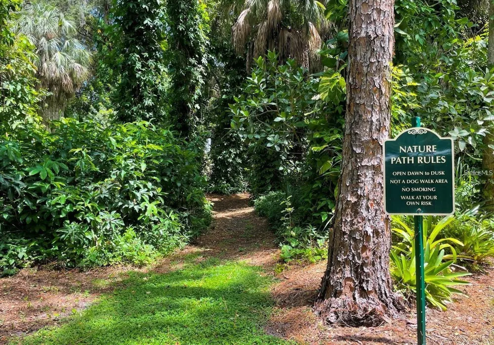 3001 58TH AVENUE S #1014 St Petersburg, FL 33712