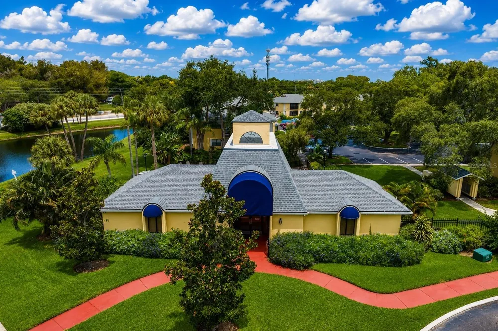 3001 58TH AVENUE S #1014 St Petersburg, FL 33712