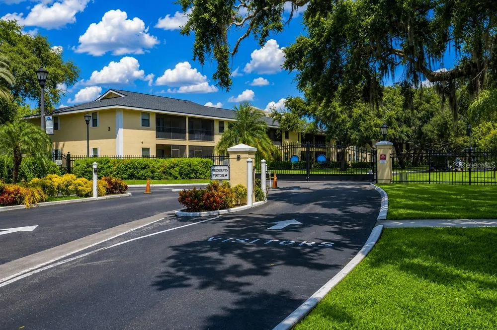 3001 58TH AVENUE S #1014 St Petersburg, FL 33712