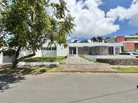 1709 CALLE LILAS