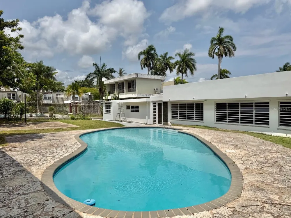 1709 CALLE LILAS San Juan, PR 00927