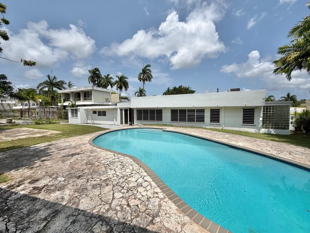 1709 CALLE LILAS San Juan, PR 00927