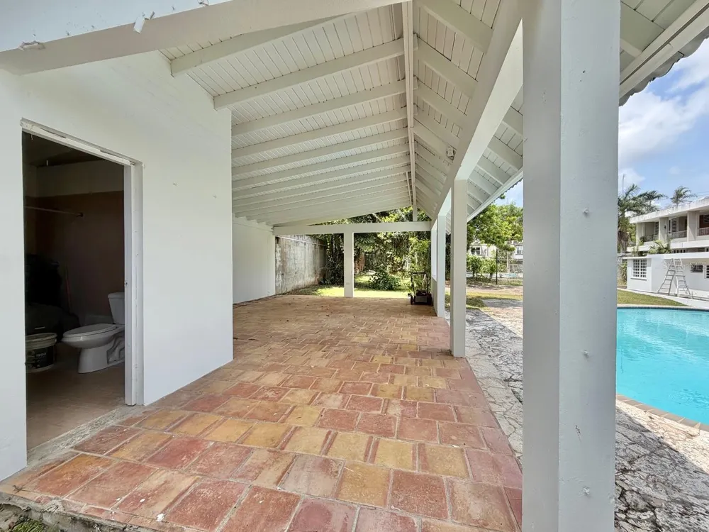 1709 CALLE LILAS San Juan, PR 00927