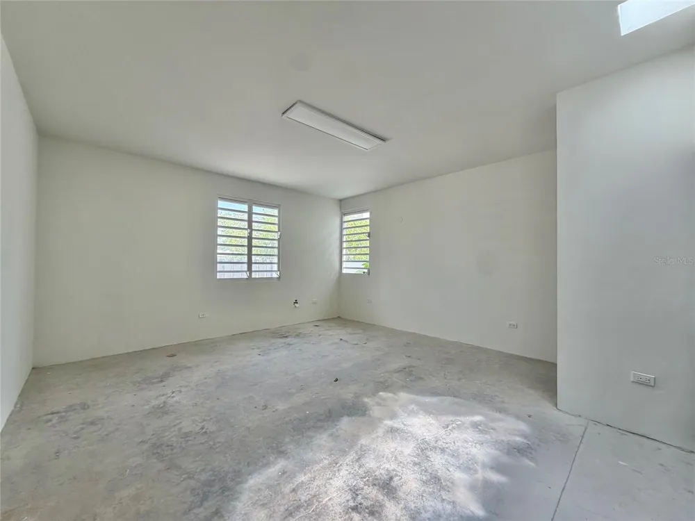 1709 CALLE LILAS San Juan, PR 00927