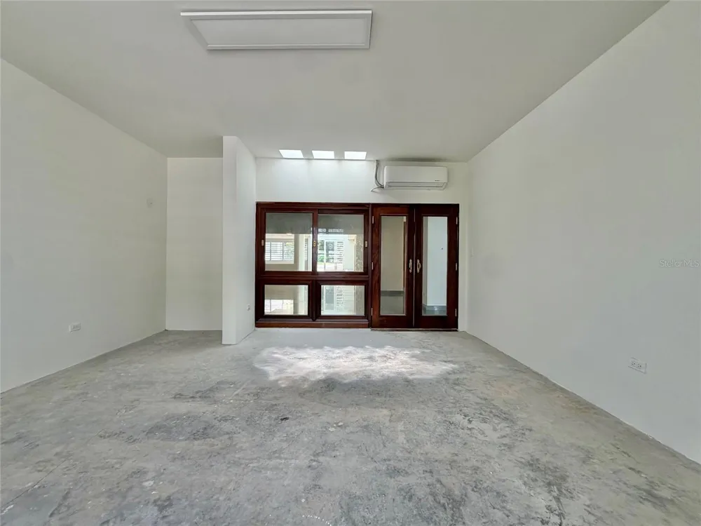 1709 CALLE LILAS San Juan, PR 00927