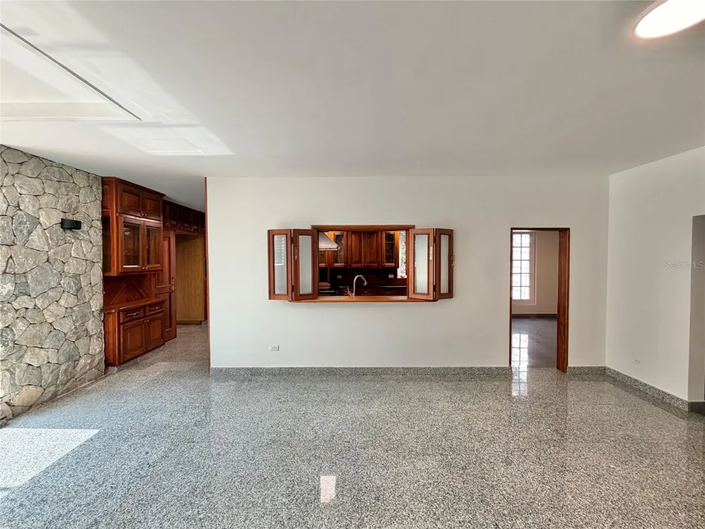 1709 CALLE LILAS San Juan, PR 00927
