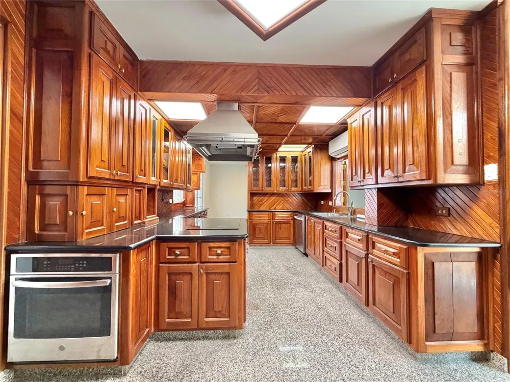 1709 CALLE LILAS San Juan, PR 00927
