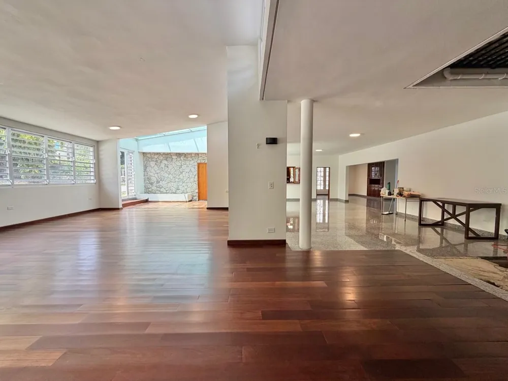 1709 CALLE LILAS San Juan, PR 00927