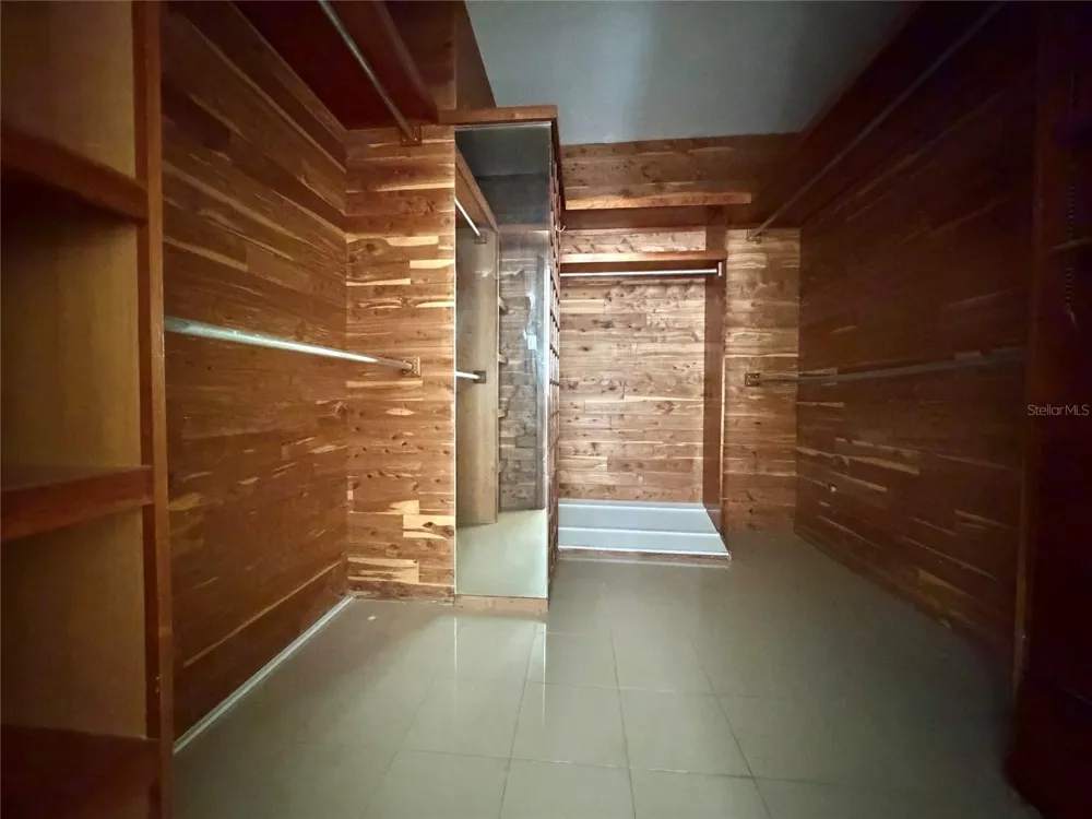 1709 CALLE LILAS San Juan, PR 00927