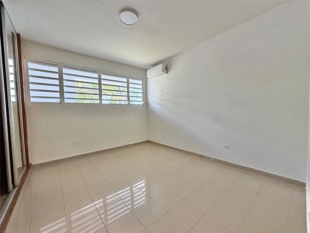 1709 CALLE LILAS San Juan, PR 00927