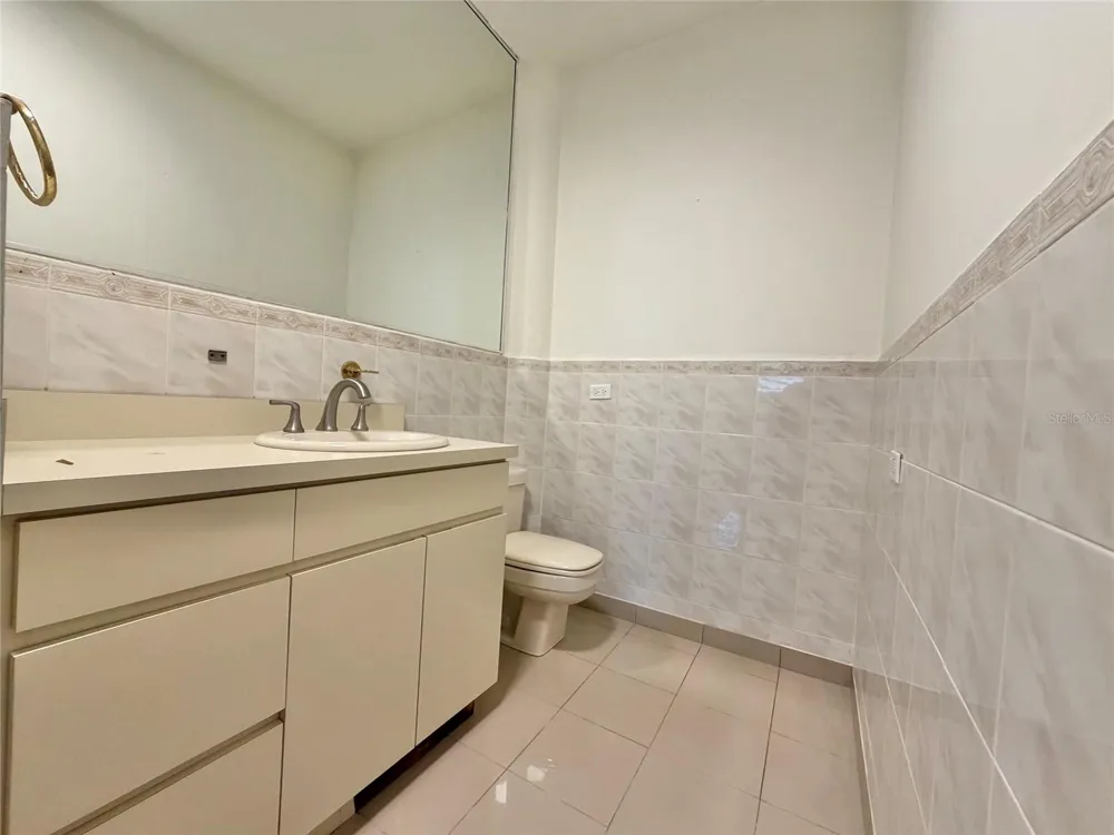 1709 CALLE LILAS San Juan, PR 00927