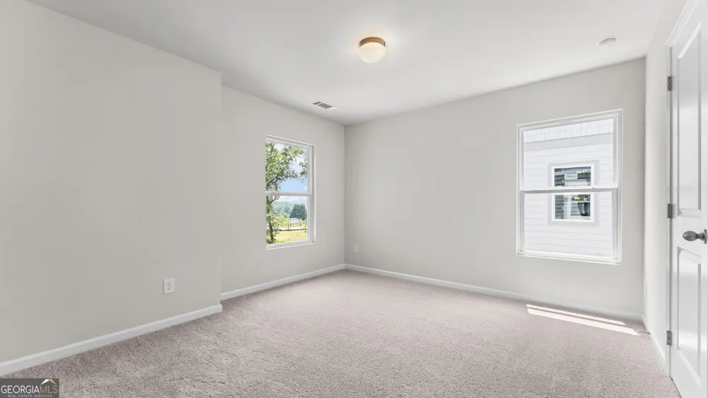 5249 Gainesville ST Flowery Branch, GA 30542