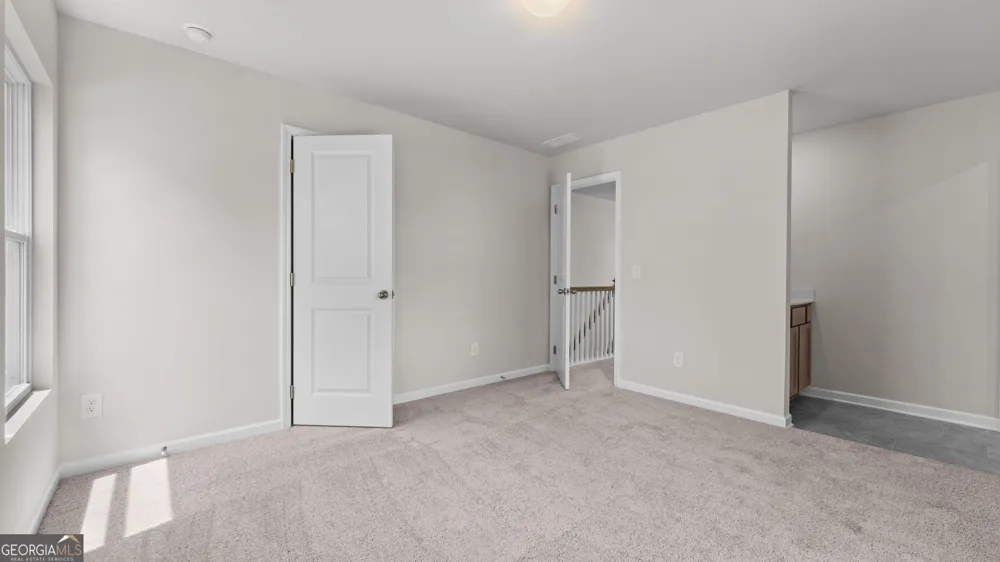 5249 Gainesville ST Flowery Branch, GA 30542
