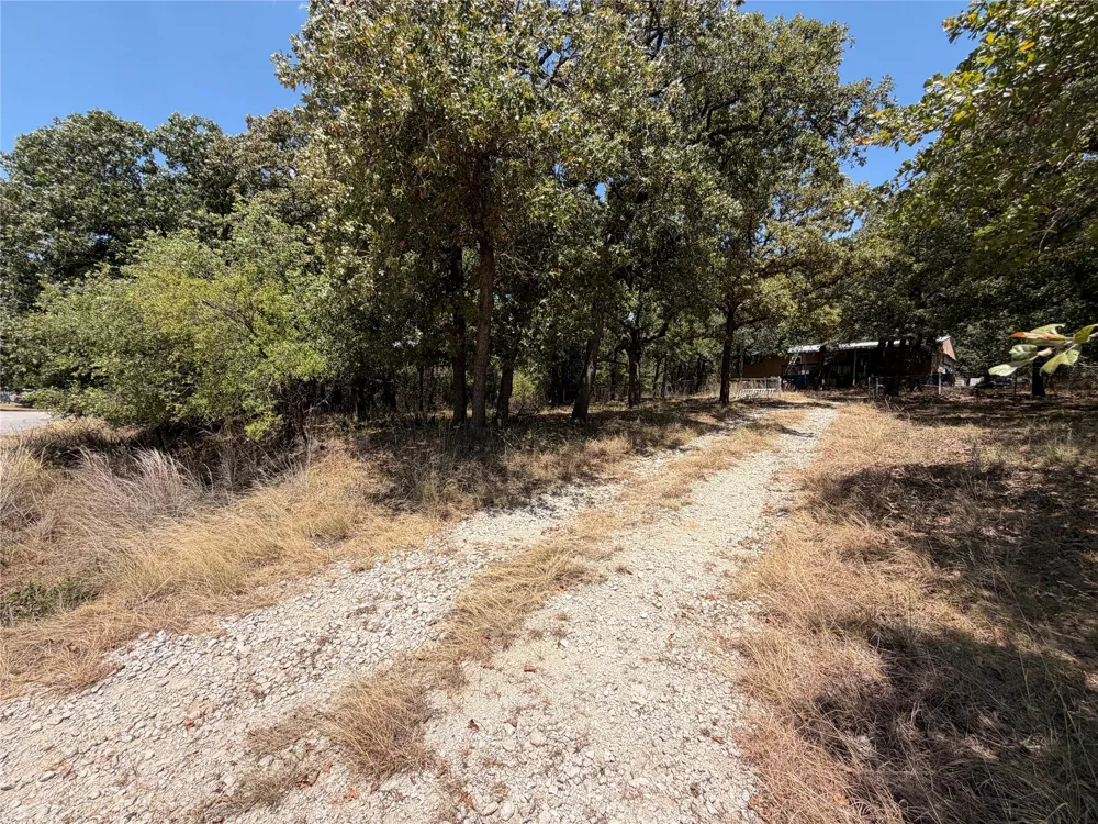 190 Fairway Drive Nocona, TX 76255