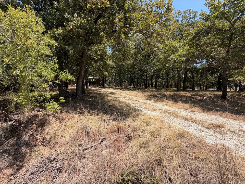 190 Fairway Drive Nocona, TX 76255