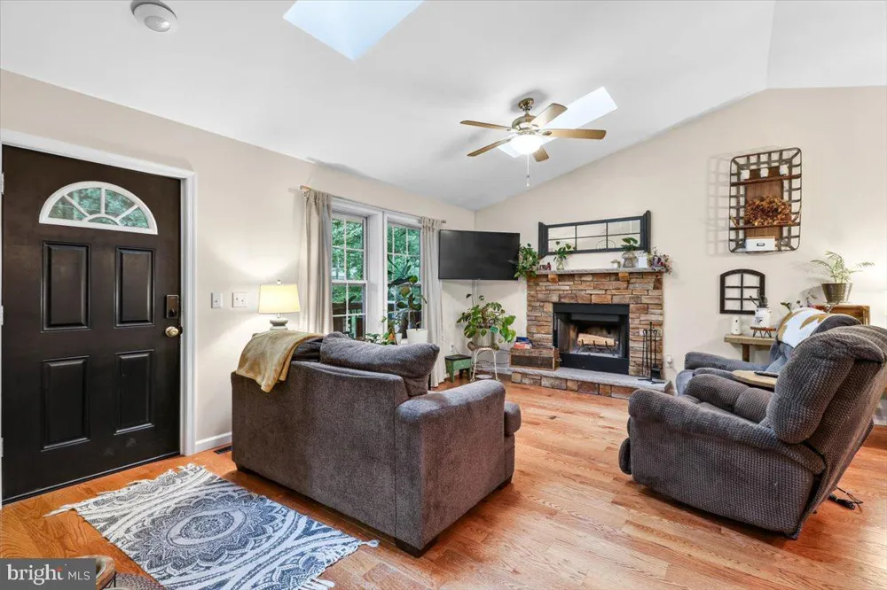 12 HOLIDAY DRIVE White Haven, PA 18661