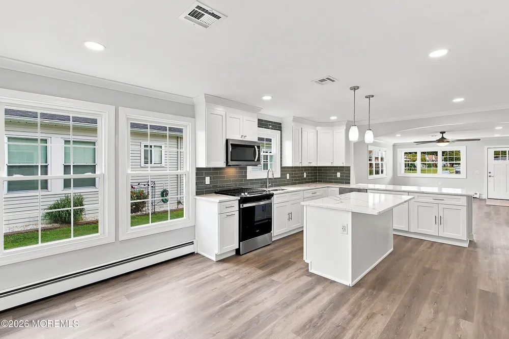 374 Port Royal Drive Toms River, NJ 08757