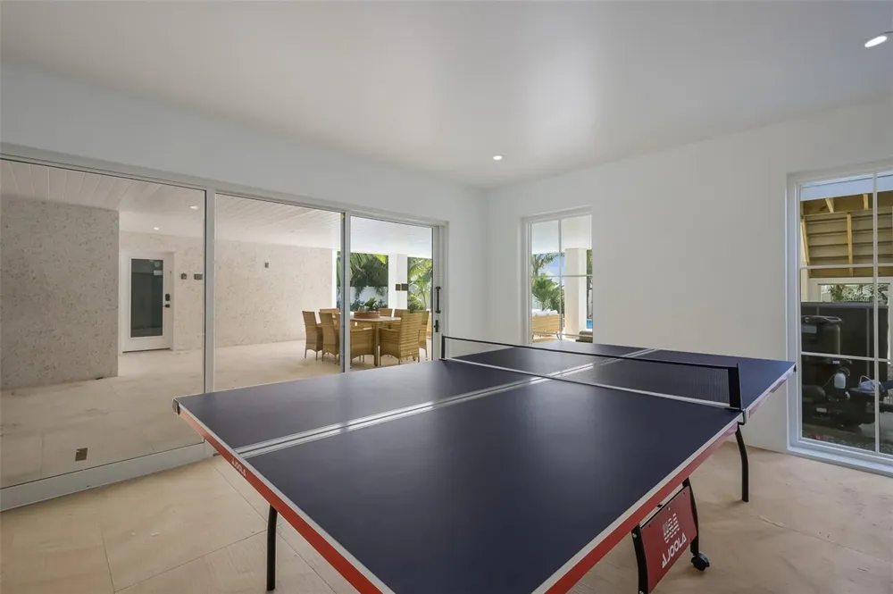 227 S HARBOR DRIVE Holmes Beach, FL 34217