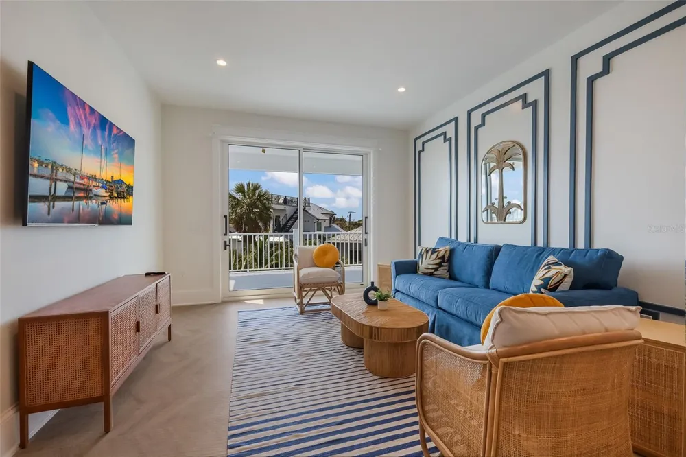 227 S HARBOR DRIVE Holmes Beach, FL 34217