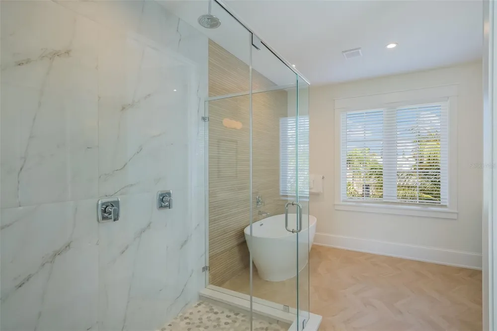 227 S HARBOR DRIVE Holmes Beach, FL 34217
