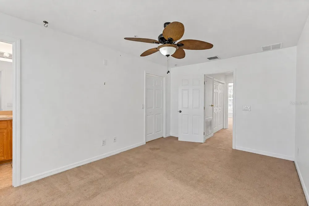 1170 GRANTHAM DRIVE Sarasota, FL 34234