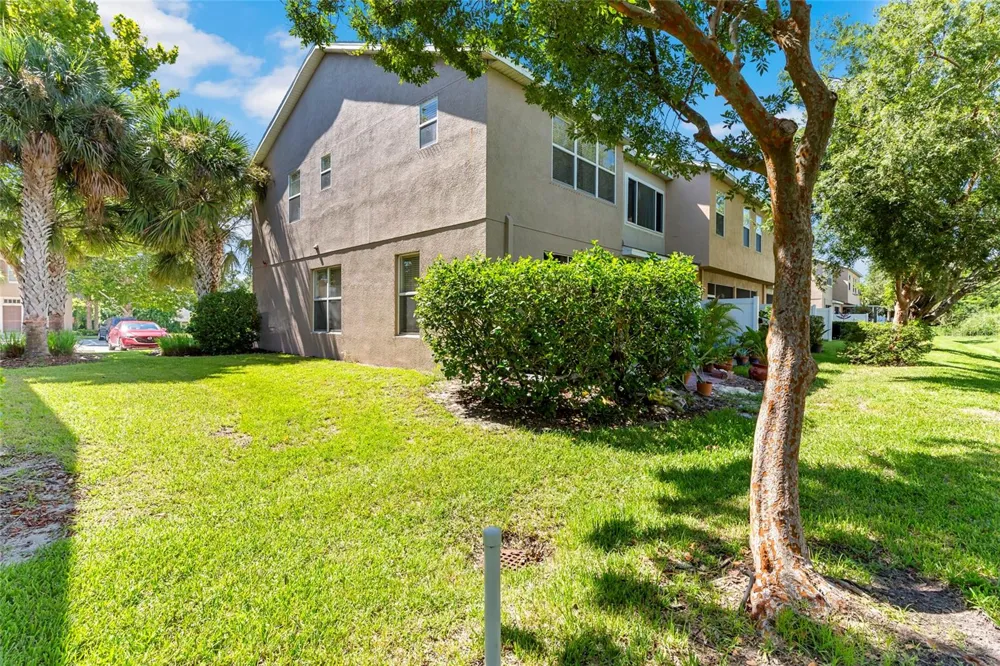 1170 GRANTHAM DRIVE Sarasota, FL 34234