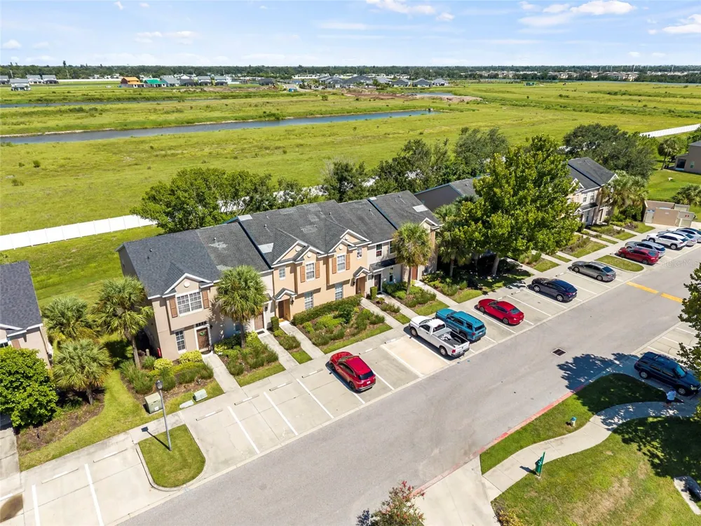 1170 GRANTHAM DRIVE Sarasota, FL 34234